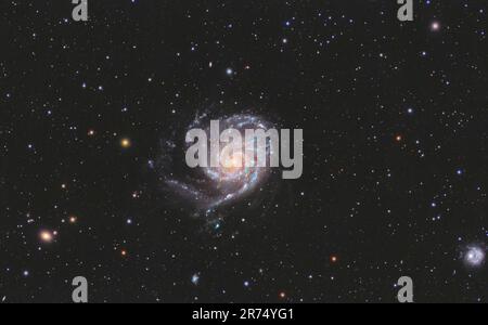 Messier 101 (auch NGC 5457, Pinwheel Galaxy oder Firewheel Galaxy genannt) ist eine spiralförmige Galaxie in der Konstellation des Großen Bären Stockfoto