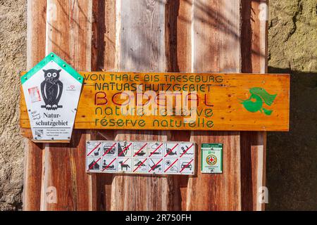Schild Naturschutzgebiet Bodetal, Thale, Harz, Sachsen-Anhalt, Deutschland Stockfoto