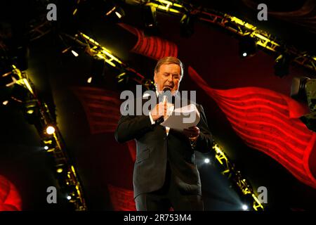 Terry Wogan ist Gastgeber der BBC Proms im Park im Londoner Hyde Park Stockfoto