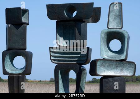 Barbara Hepworth, Skulptur der „Familie der Menschen“, Snape Maltings Suffolk Stockfoto