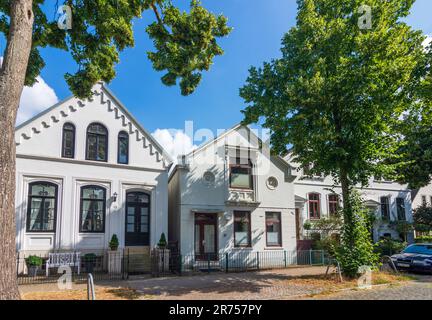 Bremen, Kapitänshäuser im Bezirk Vegesack, Weserstraße Nr. 27 und 27a, Deutschland Stockfoto