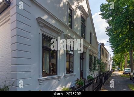 Bremen, Kapitänshäuser im Bezirk Vegesack Weserstraße, Deutschland Stockfoto