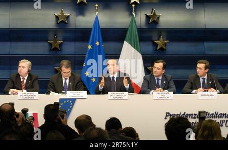 Brüssel, Italien. 30. Juni 2023. Belgien, Brüssel, 13. Dezember 203 Silvio Berlusconi beim Europäischen Rat redaktionelle Verwendung nur Kredit: Independent Photo Agency/Alamy Live News Stockfoto