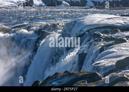Winterblick auf den Sellfoss-Wasserfall im Norden Islands Stockfoto