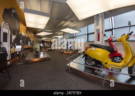 Automobilausstellung im Besucherzentrum Kaiser-Franz-Josefs Höhe, Motorroller, Oldtimer Stockfoto