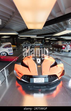 Automobilausstellung im Besucherzentrum Kaiser-Franz-Josefs Höhe, Sportwagen frontal Stockfoto