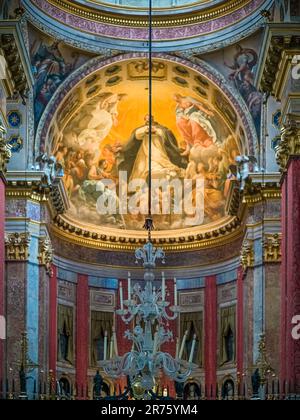 Italien, Bologna, Basilika Patriarcale di San Domenico, Innenbereich, Seitenaltar Stockfoto