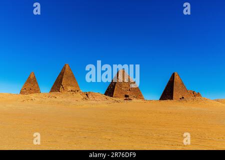 Die nubischen Pyramiden der schwarzen Pharoahs bei jebel barkal in karima im sudan Stockfoto