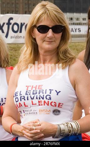 Louise Goodman bei der londoner Motor Show Celebrity Driving Challenge Stockfoto