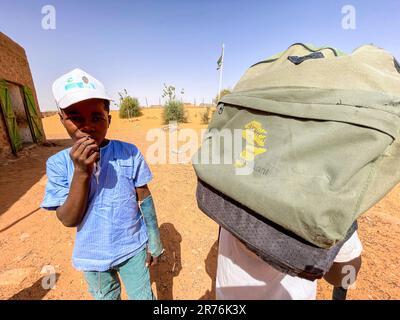 Mauretanien, Adrar, Entkemkemt, Jungs Stockfoto