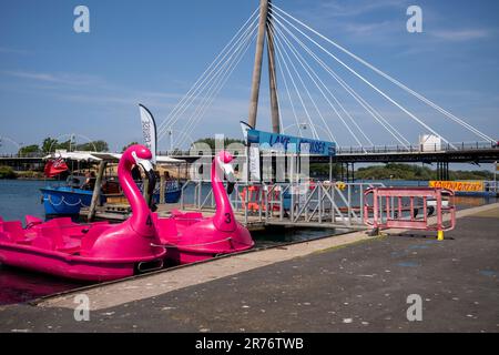 Southport, Merseyside, an einem warmen und sonnigen Tag. Stockfoto