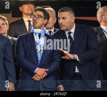 10. Juni 2023 – Manchester City/Inter Mailand – UEFA Champions League – Finale – Atatürk Olympiastadion Manchester City Besitzer Sheikh Mansour (rechts) und Vorsitzender Khaldoon Al Mubarak beim Champions League-Finale in Istanbul. Bild : Mark Pain / Alamy Live News Stockfoto