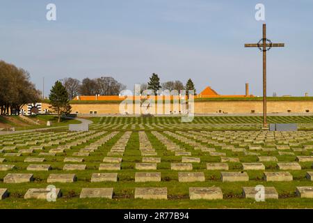 Kleine Festung und Denkmal für die Opfer 2nd Weltkrieg, Terezin, Nordböhmen, Tschechische Republik Stockfoto