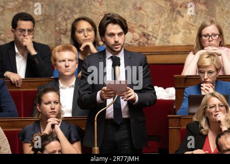 Paris, Frankreich. 13. Juni 2023. Stellvertreter, Aurelien Saintoul nimmt am 13. Juni 2023 in Paris, Frankreich, an einer Fragestunde mit der Regierung in der französischen Nationalversammlung Teil. Foto: David Niviere/ABACAPRESS.COM Kredit: Abaca Press/Alamy Live News Stockfoto