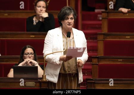 Paris, Frankreich. 13. Juni 2023. Stellvertreterin Christine Arrighi nimmt am 13. Juni 2023 an einer Fragestunde mit der Regierung in der französischen Nationalversammlung in Paris Teil. Foto: David Niviere/ABACAPRESS.COM Kredit: Abaca Press/Alamy Live News Stockfoto