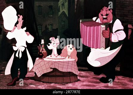 Spaghetti-Mahlzeit in WALT DISNEY's LADY AND THE TRAMP 1955 Regisseure CLYDE GERONIMI WILFRED JACKSON und HAMILTON LUSKE aus der Geschichte von ward Greene Walt Disney Productions / Buena Vista Film Distribution Company Stockfoto