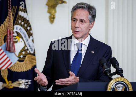 Washington, Usa. 13. Juni 2023. US-Außenminister Anthony Blinken spricht bei einem Empfang zu Ehren der US-Missionschefs im Ostzimmer am 13. Juni 2023 im Weißen Haus in Washington, DC. Foto: Samuel Corum/UPI Credit: UPI/Alamy Live News Stockfoto