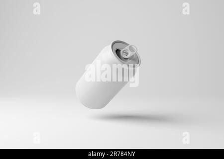 Weiße Soda-Dose in der Luft mit Schatten auf weißem Hintergrund für einen monochromen Stil. Illustration des Minimalismus und der Getränkeindustrie Stockfoto