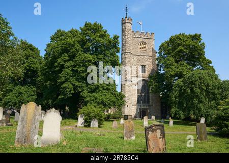 Der Turm der historischen „Grade I“-Kirche St Margaret's Church, Barking, East London UK Stockfoto