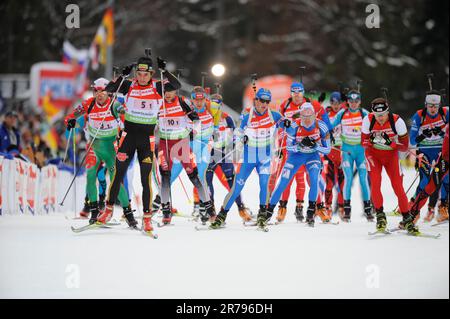 Christoph STEPHAN, (5) Aktion beim Start Biathlon, 4x 7, 5 KM Staffel der Männer 17,1.2010. Stockfoto