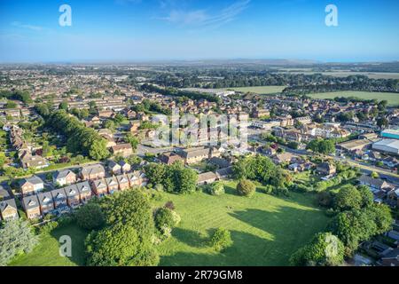 Flugzeug vom Langmead Recreation Ground in East Preston und an der Grenze zu Rustington Richtung Angmering Station. Stockfoto