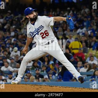 Los Angeles, Usa. 13. Juni 2023. Die Los Angeles Dodgers, die den Pitcher starten Tony Gonsolin windet, um gegen die Chicago White Sox zu kämpfen, während des vierten Inning im Dodgers Stadium in Los Angeles am Dienstag, den 13. Juni 2023. Foto: Jim Ruymen/UPI Credit: UPI/Alamy Live News Stockfoto