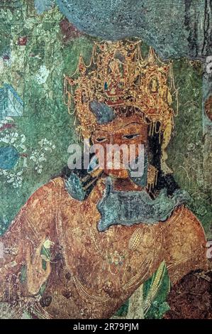 03 18 2012 Vintage-Gemälde mit Vajrapani-Fresken in den buddhistischen Höhlen von Ajanta Rock Cut Aurangabad Maharashtra Indien Asien Stockfoto
