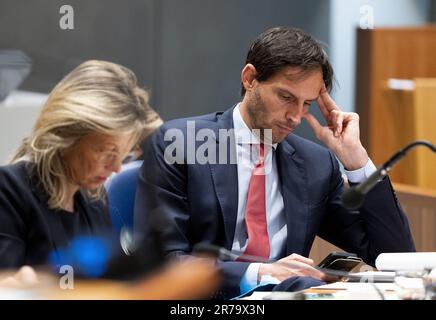 Den Haag, Niederlande. 14. Juni 2023. Außenminister Wopke Hoekstra während einer Aussprache im Repräsentantenhaus über das Forschungsprogramm "Unabhängigkeit, Entkolonialisierung, Gewalt und Krieg in Indonesien 1945-1950". Im Februar dieses Jahres entschuldigte sich Rutte für die "extreme Gewalt" während des Unabhängigkeitskampfs der ehemaligen niederländischen Ost-Indischen Kolonie. ANP LEX VAN LIESHOUT/Alamy Live News niederlande out - belgien out Stockfoto