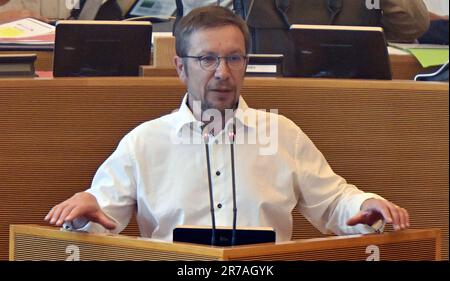 Namur, Belgien. 14. Juni 2023. Les Engages' Francois Desquesnes, abgebildet auf einer Plenartagung des Wallonischen Parlaments am Mittwoch, den 14. Juni 2023 in Namur. BELGA FOTO ERIC LALMAND Kredit: Belga News Agency/Alamy Live News Stockfoto