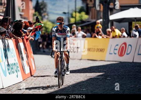 Leukerbad, Schweiz. 14. Juni 2023. Bild von Zac Williams/SWpix.com- 14/06/2023 - Radfahren - 2023 Tour de Suisse - Stage 4 - James Knox, Soudal Quickstep. Kredit: SWpix/Alamy Live News Stockfoto