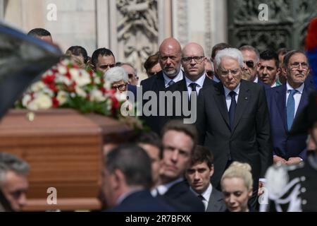 Mailand, Italien. Am 14. Juni 2023 nehmen der italienische Präsident Sergio Mattarella, der Ministerpräsident Giorgia Meloni, der Präsident des Senats Ignazio La Russa, der Präsident der Parlamentskammer Lorenzo Fontana und der Justizminister Carlo Nordio am 14. Juni an der Staatsbeerdigung des ehemaligen italienischen Premierministers Silvio Berlusconi in Duomo Teil. 2023 in Mailand, Italien. Kredit: Tiziano Ballabio Stockfoto