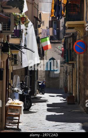 Details in den Straßen der Altstadt von Bari, während des Festes von San Nicola Stockfoto