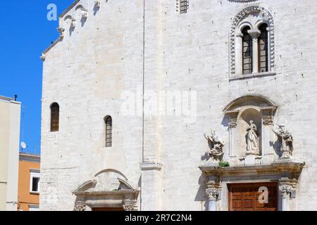 Blick und Details der Basilica Cattedrale Metropolitana, Bari Stockfoto