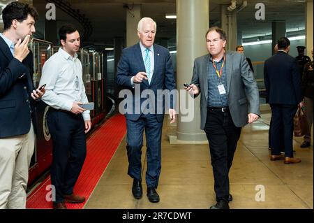 14. Juni 2023, Washington, District of Columbia, USA: USA Senator JOHN CORNYN (R-TX) spricht mit Reportern in der Nähe der U-Bahn des Senats im U.S. Capitol. (Kreditbild: © Michael Brochstein/ZUMA Press Wire) NUR REDAKTIONELLE VERWENDUNG! Nicht für den kommerziellen GEBRAUCH! Stockfoto