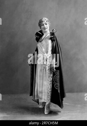 Paris, Frankreich: ca. 1925. Mademoiselle Nicolesco, rumänische Tänzerin in der Opéra Comique in Paris. Stockfoto