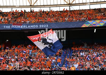 Rotterdam, Niederlande. 14. Juni 2023. Fans (Niederlande) beim Spiel der UEFA Nations League 2022-2023 zwischen den Niederlanden 2-4 Kroatien im De Kuip Stadium am 14. Juni 2023 in Rotterdam, Niederlande. Kredit: Maurizio Borsari/AFLO/Alamy Live News Stockfoto