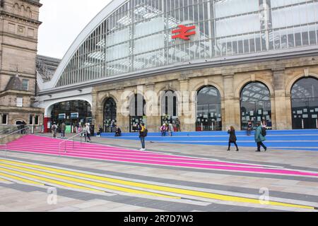 Der Hauptausgang und Eingang der Lime Street Station für Zugang zum Stadtzentrum Stockfoto