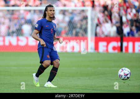 Rotterdam, Pays Bas. 14. Juni 2023. Nathan Ake aus den Niederlanden während der UEFA Nations League, Halbfinalspiele zwischen den Niederlanden und Kroatien am 14. Juni 2023 im Stadion Feijenoord 'De Kuip' in Rotterdam, Niederlande - Foto Jean Catuffe/DPPI Credit: DPPI Media/Alamy Live News Stockfoto