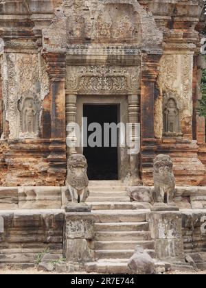 Preah Ko Tempel auf Roluos-Stätte, Provinz Siem Reap, Angkor's Temple Complex 1192 von der UNESCO zum Weltkulturerbe erklärt, erbaut 880, Kambodscha Stockfoto