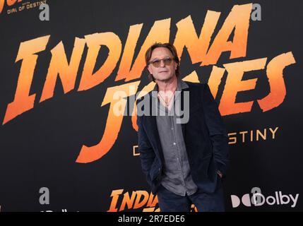 Thomas Kretschmann trifft am Mittwoch, den 14. Juni 2023, auf der LucasFilms' INDIANA JONES EIN UND DIE „DIAL OF DESTINY Los Angeles Premiere“ im Dolby Theatre in Hollywood, Kalifornien. (Foto: Sthanlee B. Mirador/Sipa USA) Stockfoto