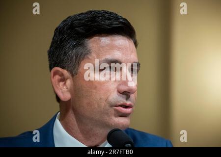 Washington, Usa. 14. Juni 2023. Chad Wolf, ehemaliger amtierender Staatssekretär, USA Department of Homeland Security, erscheint vor einem House Committee on Homeland Security, der anhört "Open Borders closed Case: Secretary Mayorkas Deseliction of Duty on the Border Crisis" im Cannon House Office Building in Washington, DC, USA, 14. Juni 2023. Foto: Rod Lamkey/CNP/ABACAPRESS.COM Kredit: Abaca Press/Alamy Live News Stockfoto