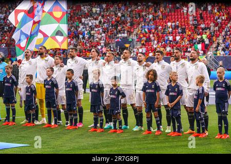 Enschede, Niederlande. 15. Juni 2023. ENSCHEDE, NIEDERLANDE - JUNI 15: Torhüter Gianluigi Donnarumma (Italien), Giovanni Di Lorenzo (Italien), Rafael Toloi (Italien), Leonardo Bonucci (Italien), Francesco Acerbi (Italien), Davide Frattesi (Italien), Jorginho (Italien), Nicolo Barella (Italien), Nicolo Zaniimmobile (Italien), Ciro immobile (Italien) Leonardo Spinazzola (Italien) während des Halbfinalspiels der UEFA Nations League 2023 zwischen Spanien und Italien in De Grolsch Veste am 15. Juni 2023 in Enschede, Niederlande (Foto: Andre Weening/Orange Pictures) Guthaben: Orange Pics BV/Alamy Live News Stockfoto