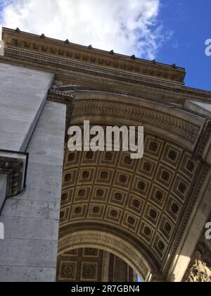 Napoleons Arc de Triomphe und der Champs Elysees Paris Frankreich EU Europa Stockfoto