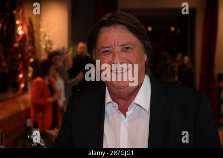 München, Deutschland. 15. Juni 2023. Georg Dingler (Radio Gong) kommt im GOP Varieté Theater zu seinem Abschied und seiner Geburtstagsparty. Kredit: Felix Hörhager/dpa/Alamy Live News Stockfoto