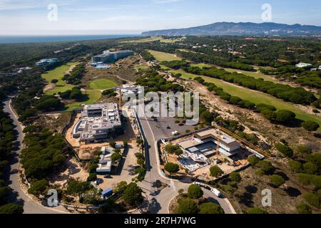 Draufsicht auf Cristiano Ronaldos im Bau befindliches luxuriöses Haus in Quinta da Marinha, Cascais, Portugal, 35km km westlich von Lissabon Stockfoto