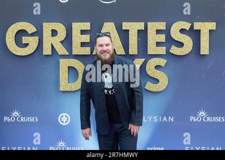 LONDON, VEREINIGTES KÖNIGREICH - 15. JUNI 2023: Marc Wootton nimmt am 15. Juni 2023 am Odeon Leicester Square in London, Großbritannien, an der Weltpremiere von „Greatest Days“ Teil, der filmähnlichen Adaption des Musicals „The Band“ von Take That, dem Hit-Musical „The Band“. (Foto: Wiktor Szymanowicz/NurPhoto) Stockfoto