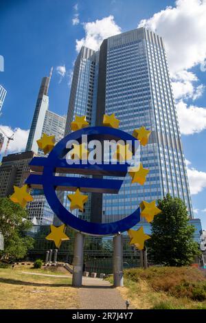 Europaskulptur in Frankfurt am Main (Frankfurt, Deutschland, 14. Juni 2023) Stockfoto