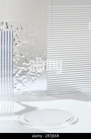 Transparentfolien-Sockelprodukte zeigen einen weißen Hintergrund mit hohem Tastendruck auf modernem Transparentfolien-Glas mit Sonnenlicht an Stockfoto