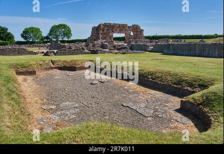 Die römische Basilika befindet sich in Wroxeter, der römischen Stadt, Wroxeter, in der Nähe von Shrewsbury, Shropshire Stockfoto