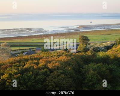 Uitzicht op Zee vanuit Duinen, Blick auf Meer und Dünen Stockfoto